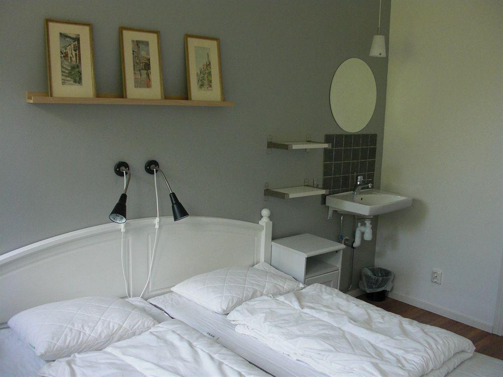 Hallandsasen Hostel Hjarnarp Bagian luar foto